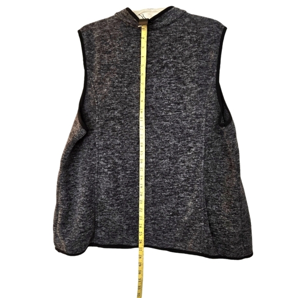 Susan Graver Women's Plus Size 2X Fleece Vest Zipper Closure Lined Pockets - Picture 3 of 6